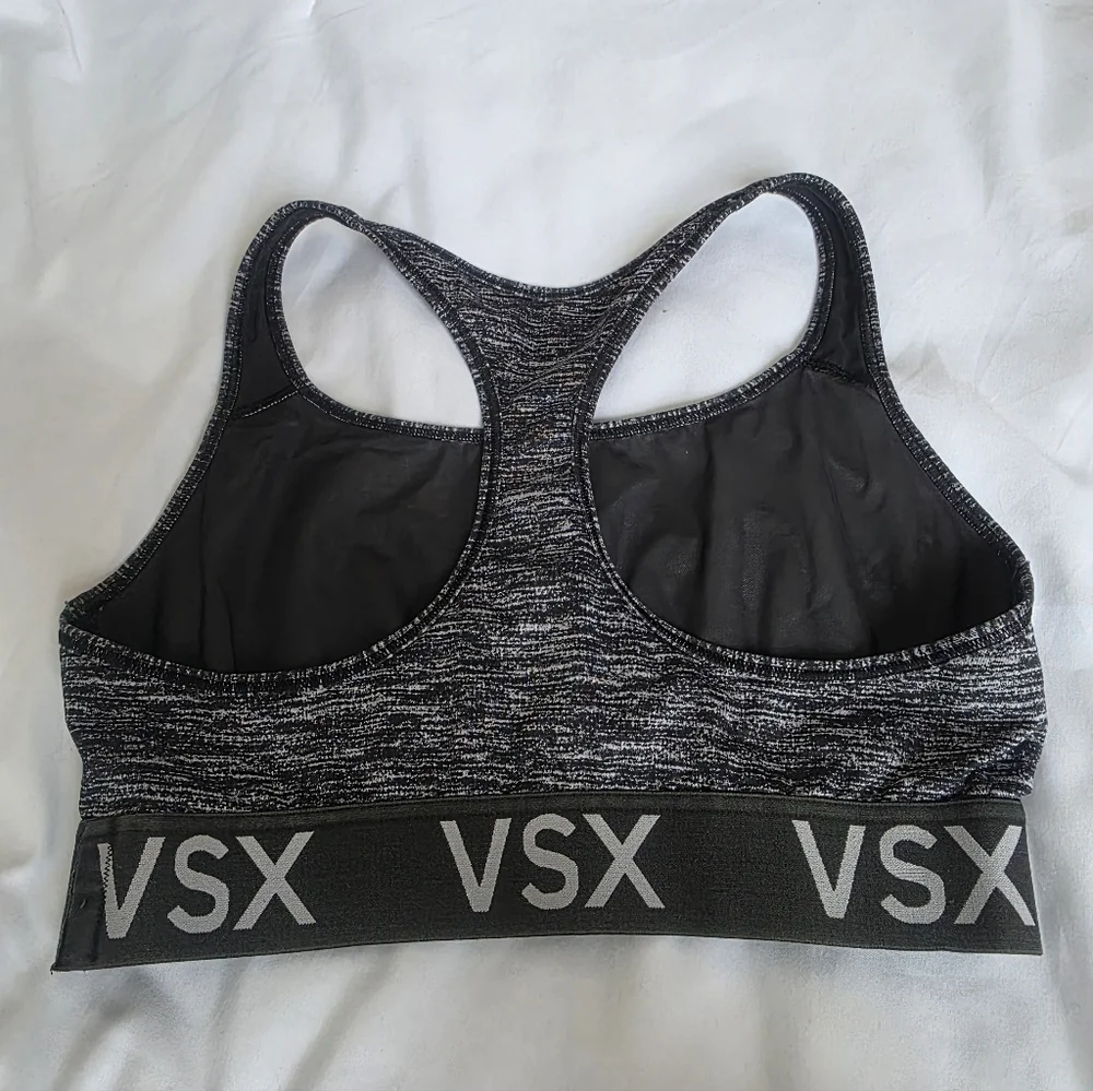 VSX Gray Heathered Patterned Racer Back Sports Bra Size Large